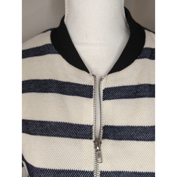 Emma & Olivia navy and ivory striped zip-up blazer - Picture 2 of 8
